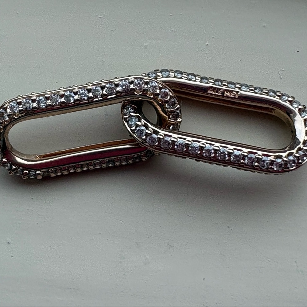 Pandora ME Styling
Pavé Double Link - Picture 11 of 12